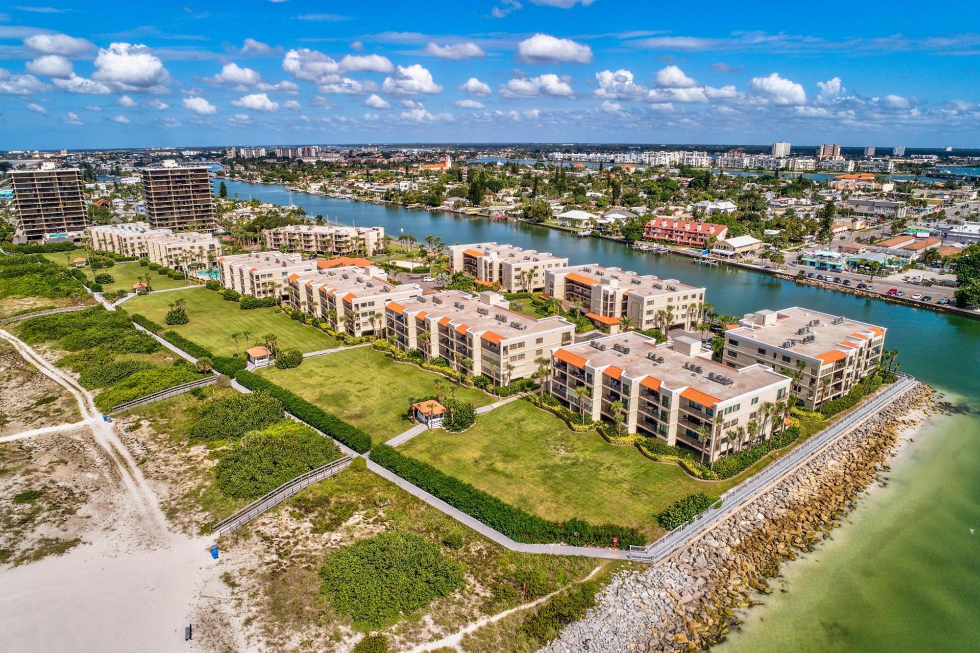 Land'S End 11-406 Beach Front - Premier Villa St. Pete Beach Dış mekan fotoğraf